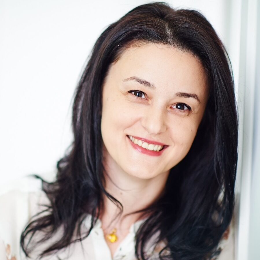 Mihaela Militaru Mihaela Militaru